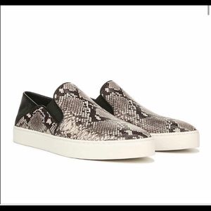 COPY - BNWOB Vince Garvey Shoes in Snake Print Size 8